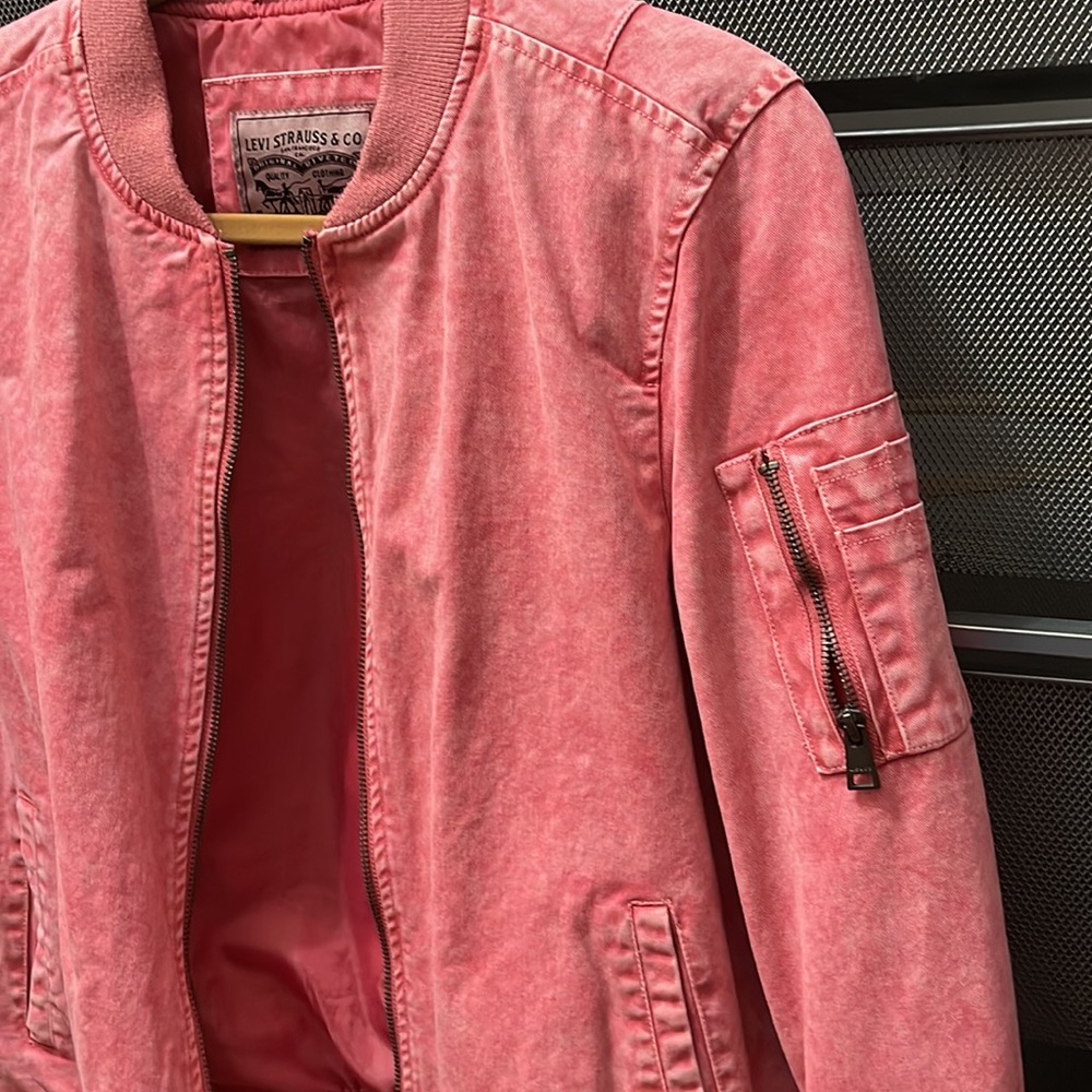 Pink jacket - Picture 2 of 4